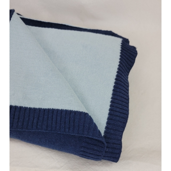 Pink lemonade navy blanket - Picture 3 of 9